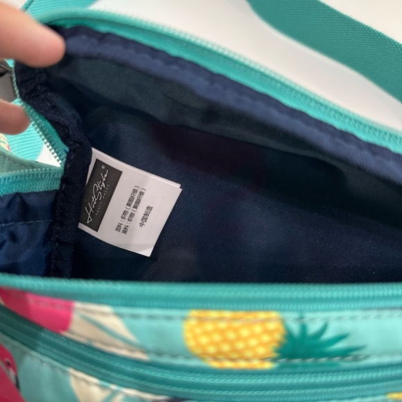 Basic Packs by HotStyle Adjustable Fanny Pack - Turquoise with Flamingo Print🦩 - Picture 9 of 15